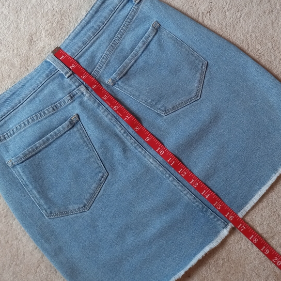 ANA Denim Skirt 6 Light Wash - Picture 6 of 10